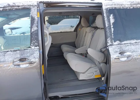 2013 Toyota Sienna Le V6 8 Passenger from USA, damaged, VIN 5TDKK3DC4DS392279